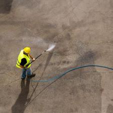 Concrete Cleaning vs. DIY Pressure Washing: What Asheville Homeowners Should Know